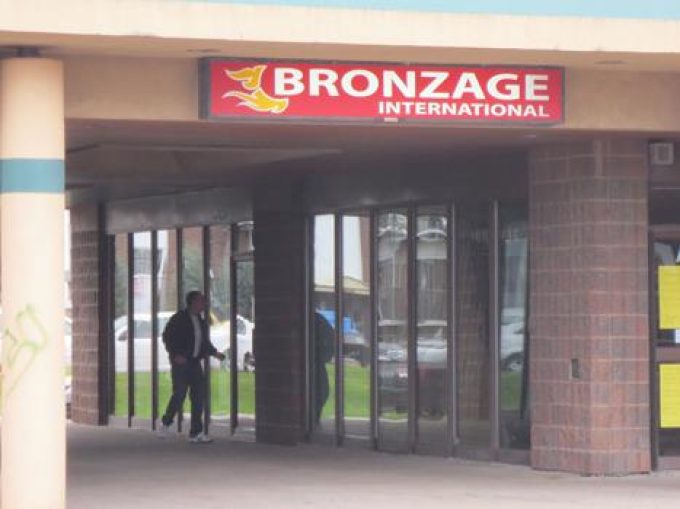 Bronzage International
